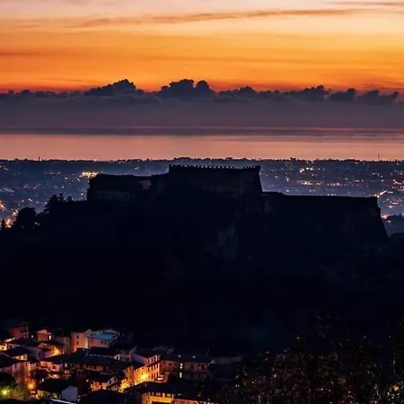 Bed & Breakfast La Foglia Massa (Tuscany)