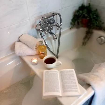 Bed & Breakfast La Foglia 3*